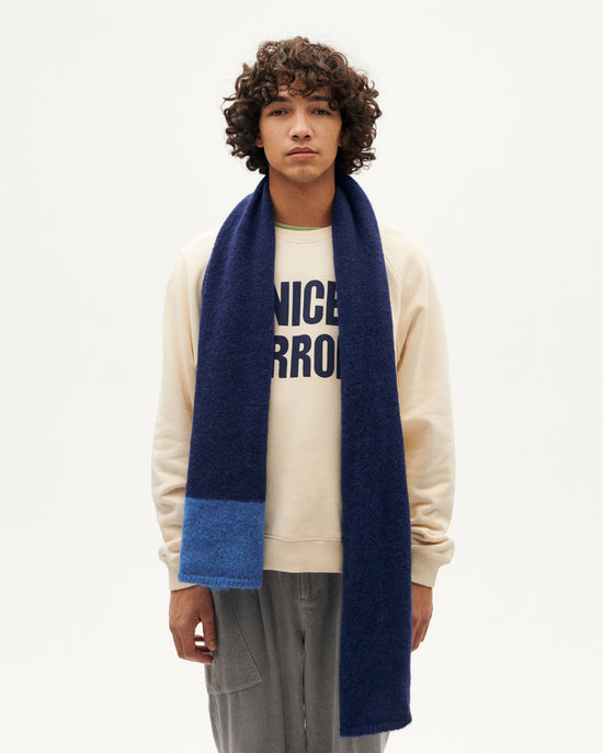 Bufanda azul lana alpaca Lauren sostenible-1