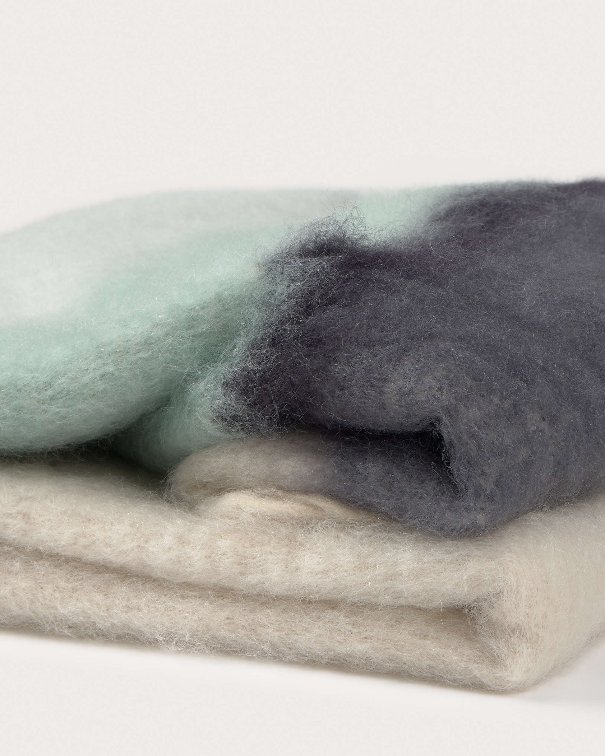 Manta multicolor azul Serenity Ezcaray - 3