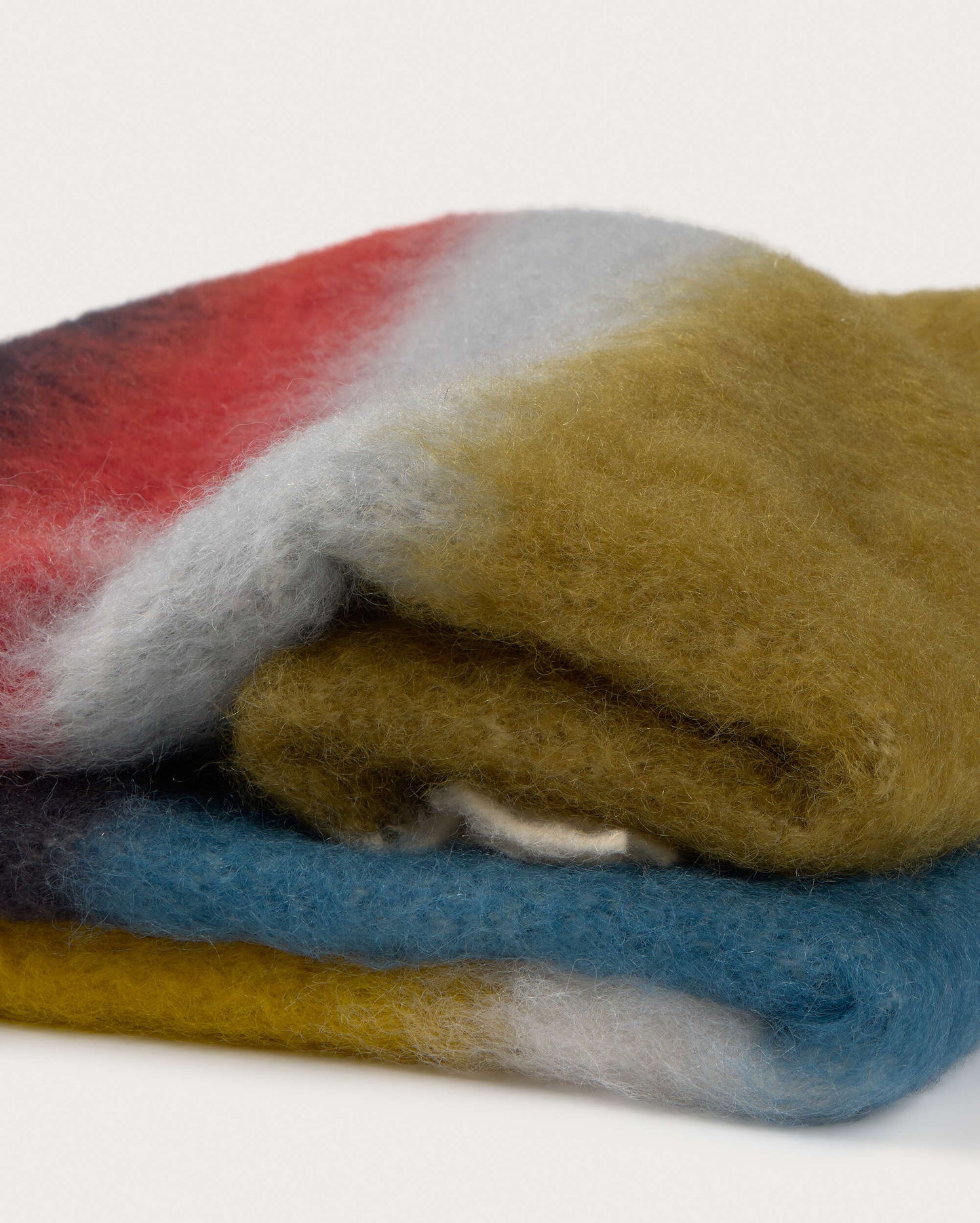 Manta multicolor rojo Matisse Ezcaray - 2