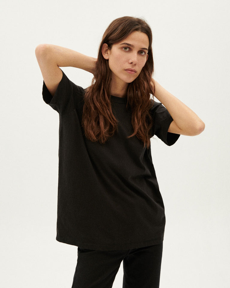 Camiseta greta negra sustainable clothing outlet-1