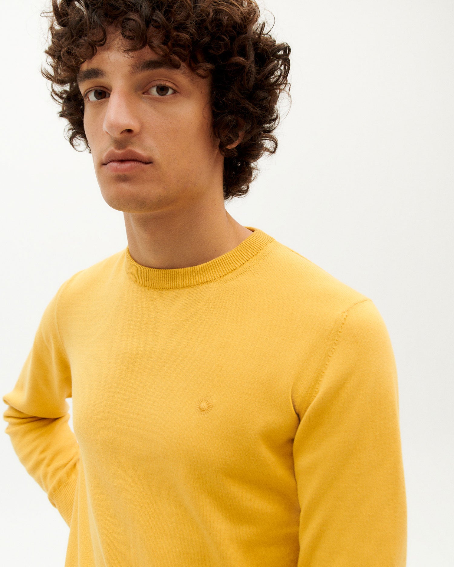 Yellow round best sale neck sweater